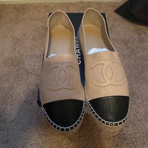 Chanel Espadrille Lambskin Beige & Black